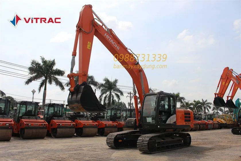 HITACHI ZX200-5G