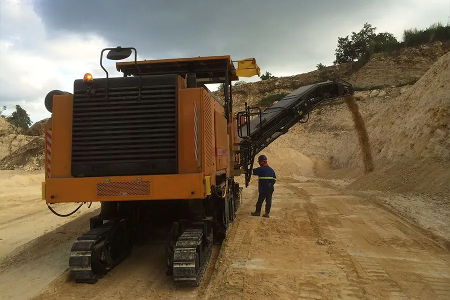 Dòng máy cào bóc hiện đại - Lựa chọn tối ưu cho công việc cào bóc vật liệu xây dựng