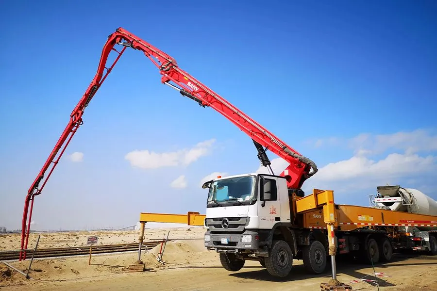 Tại sao bạn nên sử dụng bơm bê tông máy để tiết kiệm thời gian và công sức
